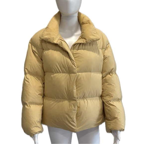 Uniqlo Powder Soft Down Nanodesign Jacket Womens XS Butter Yellow Puffer Coat - Picture 1 of 14